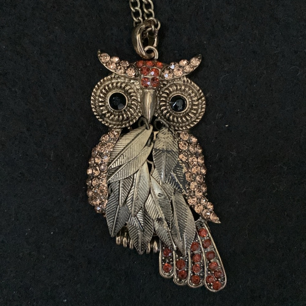 Great Horned Owl Large Pendant Necklace Rhinestones & Articulating Leaf Body